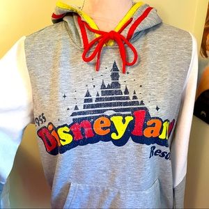 Women’s Medium Disneyland Resort Retro Collection Hoodie